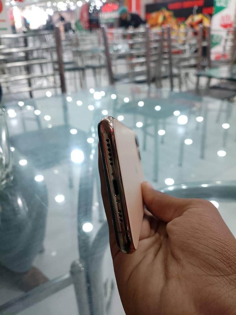 iphone 11 pro 1