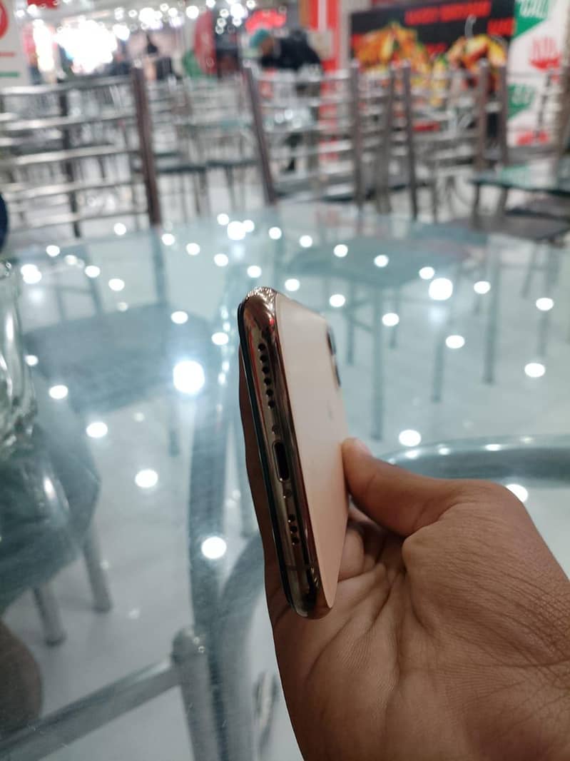iphone 11 pro 3
