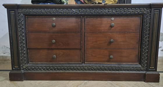 King size bed dressing two side tables 0"3"0"0"4"2"9"0"9"3"5