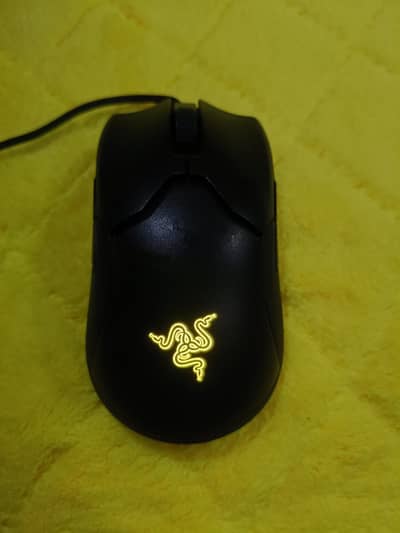 RAZER VIPER 8KHZ 20000 Dpi Premium Mouse