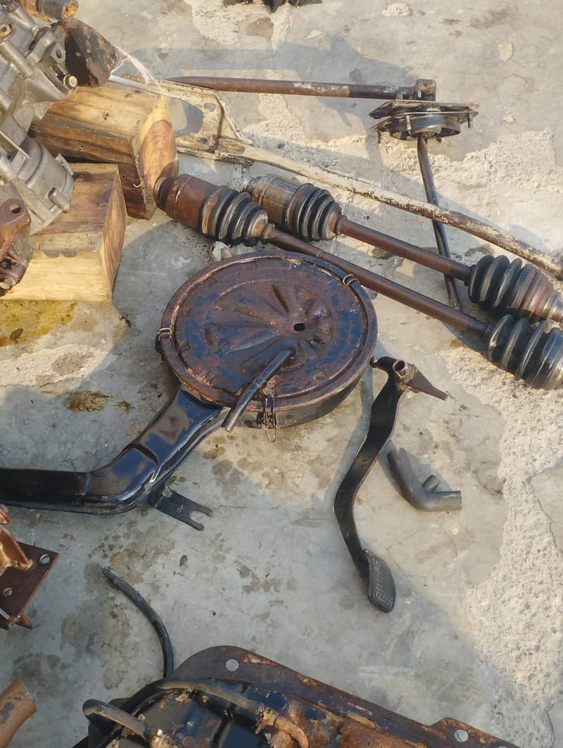 سوزوکی مہران مکمل انجن کے ساتھ گیئر برائے فروخت 1