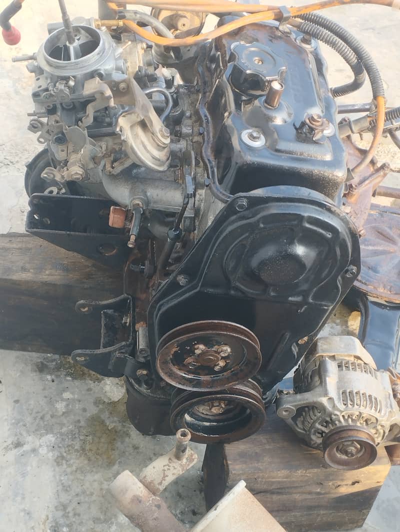 سوزوکی مہران مکمل انجن کے ساتھ گیئر برائے فروخت 2