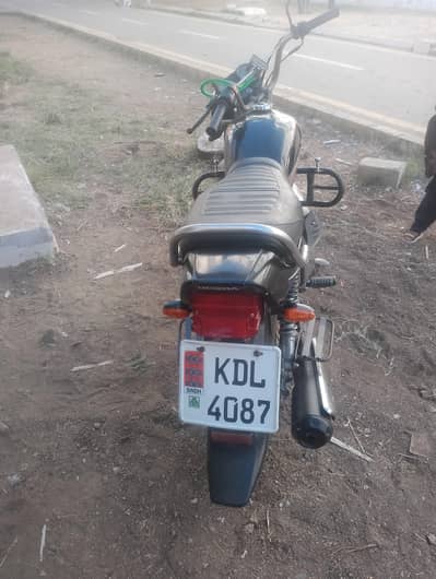 Honda 100 Karachi number