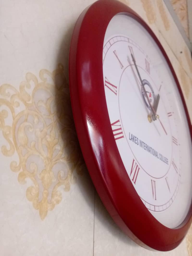 Stylish Wall Clocks 1