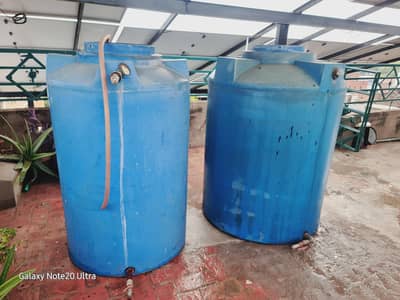 urgent sale 2 water tank 300 and 200 gallon
