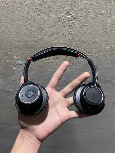 PLANTRONICS FOCUS 1