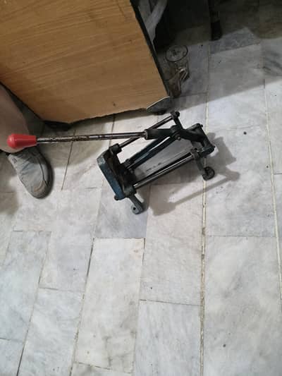 Allo chips steel stall