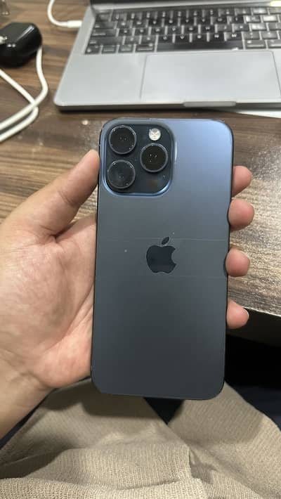 Iphone 15 Pro max (256 GB) pta approved