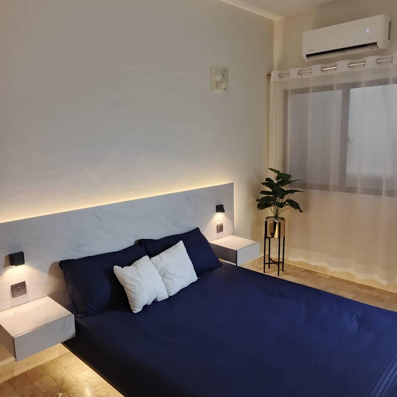 Floating Bed Available 0