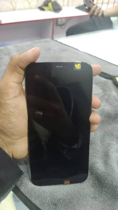 iPhone 12 Pro Max  128 gb battery health100%  water pack gureentee