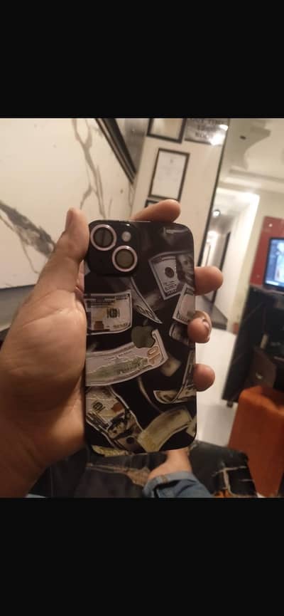 Iphone 14 99battery health just 2 month used