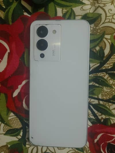 Infinix note12 , 8/128