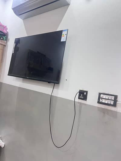 Room availble for rent with attach washroom for family