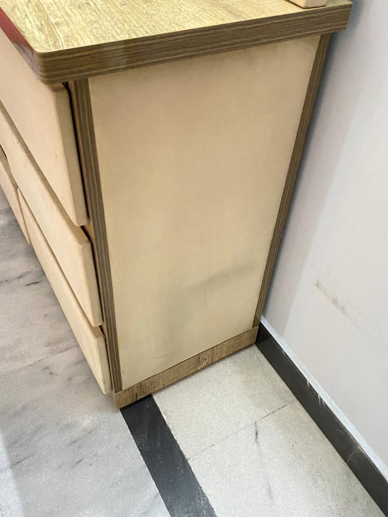 Double Bed with Dressing Table 6