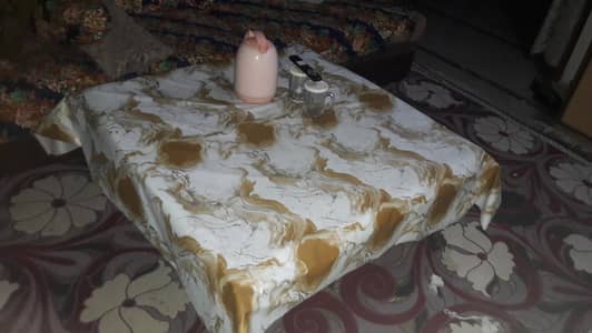 center table / table / huge table / dining table