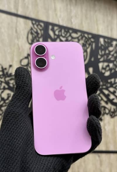 iPhone 16-Sim Locked