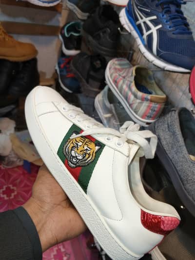 ALL TYPES OF BRANDED SHOES AVAILABLE