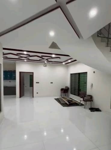 272 Square Yards House For sale In Beautiful Bahria Town - Precinct 1