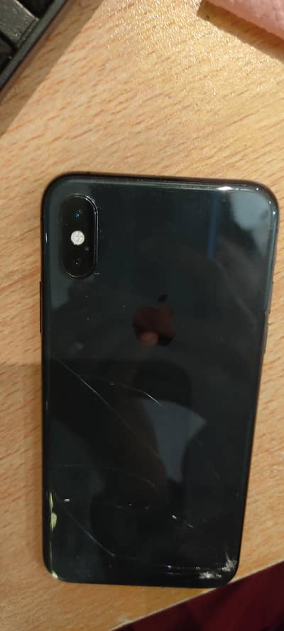 non pta 256 iPhone Xs  back only break