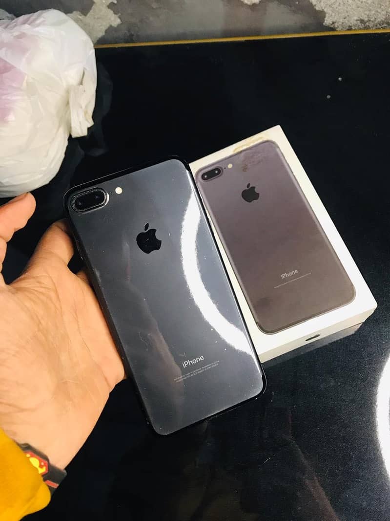 iPhone 7 Plus 0