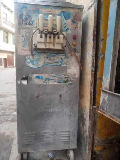 ice cream  machine