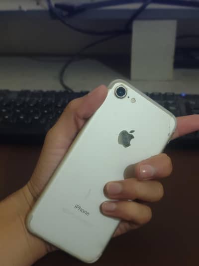 Iphone 7 PTA