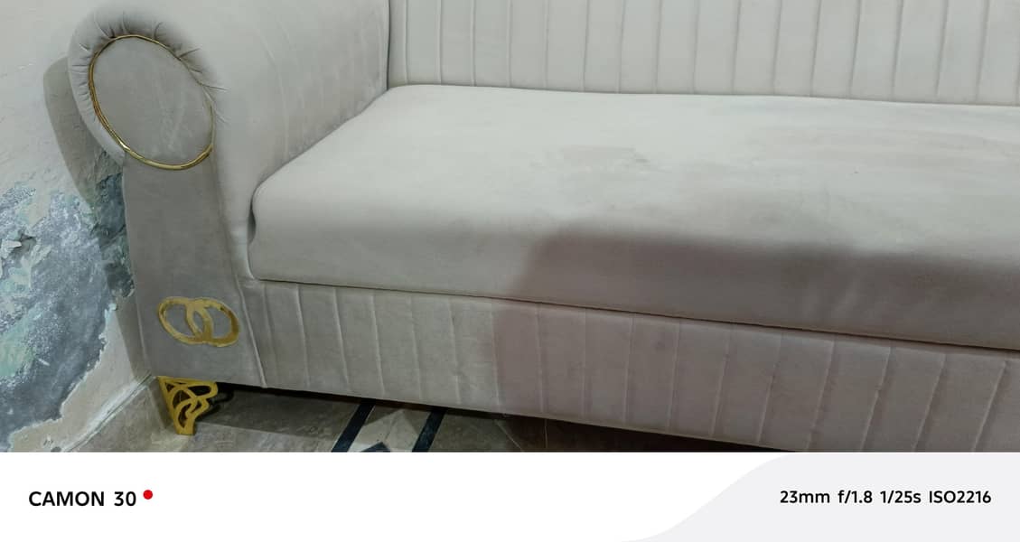 combed sofa 4