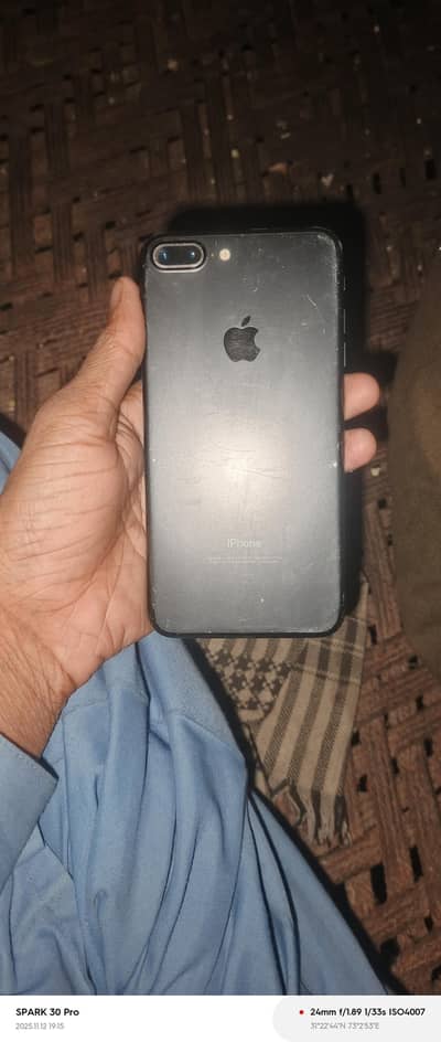 iphone 7plus official PTA approved 128gb condition 9/10