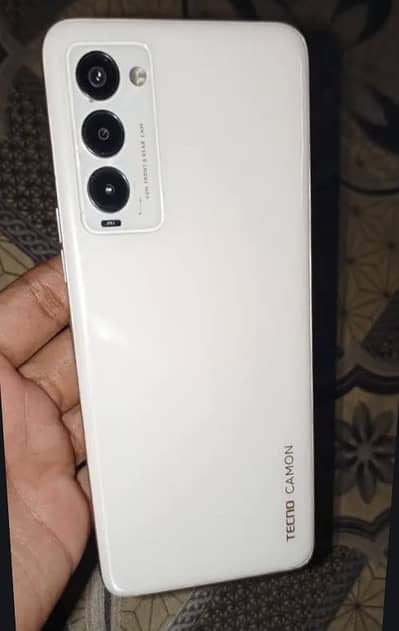 Camon 18t new condition