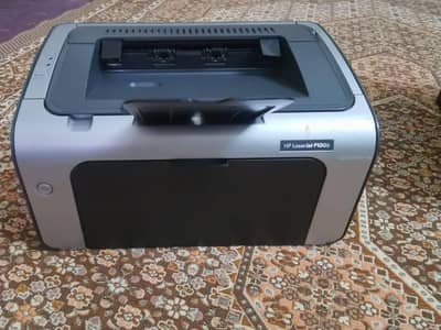HP P 1006 LASERJET