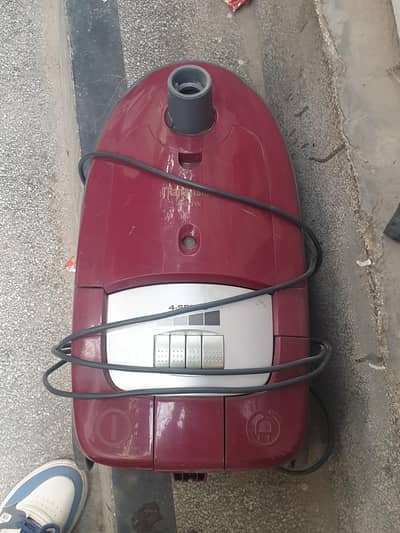 Vaccum Cleaner
