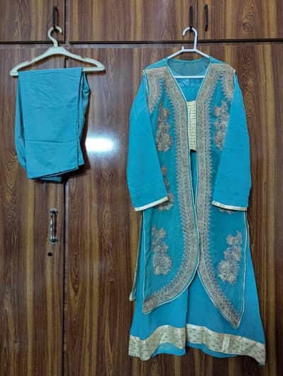 Premium Ladies Suit 10/10 Condition