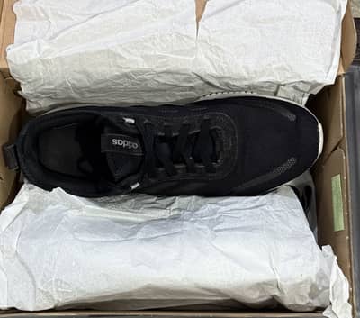 Adidas Original running Shoes men Made in Indonesia with original Box