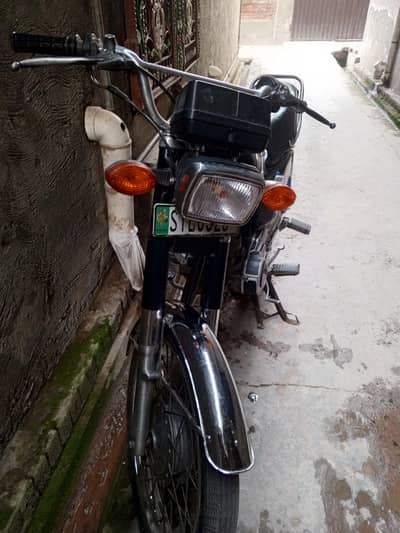 bike in good condition koye kam nahi honay wala
