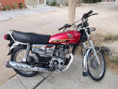 honda CG 125 spacial edition self start with 5 gear