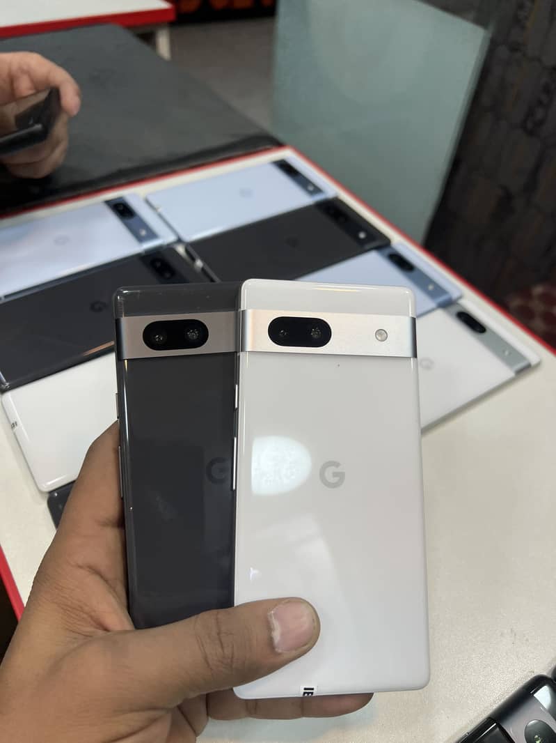 Google pixel 7A 3