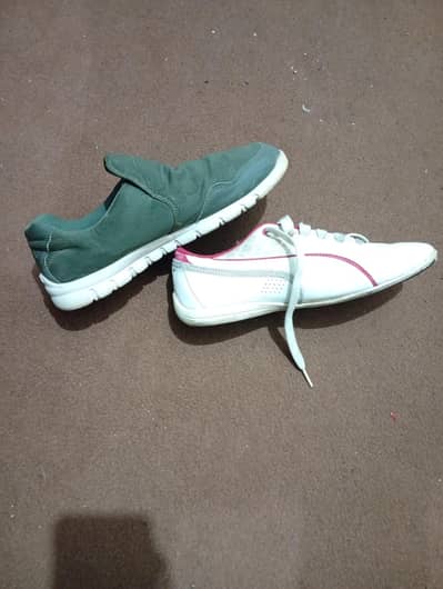 sports shoes for sale condition very good. for  7 number foot