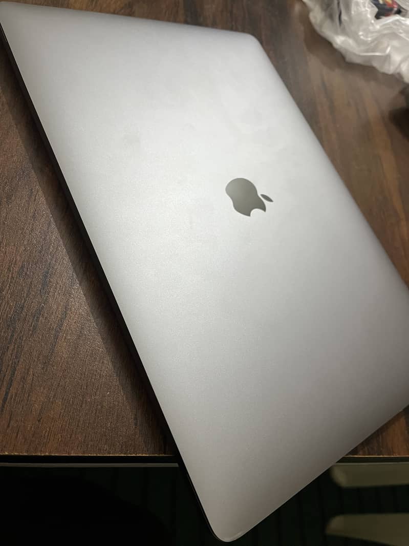 Macbook Pro 2019 1