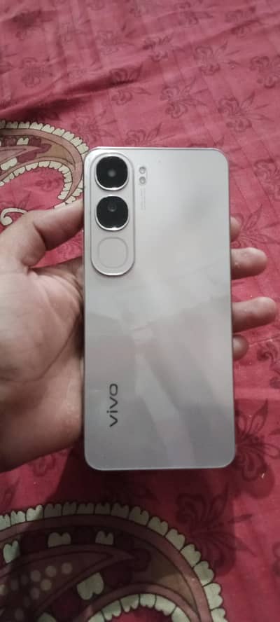 Vivo Y200
