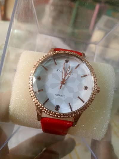 luxury women watch es