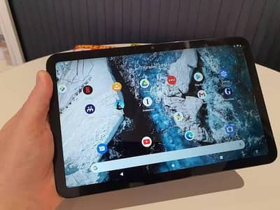 Nokia T20 10.4 inch 2k HD, color display , with original charger