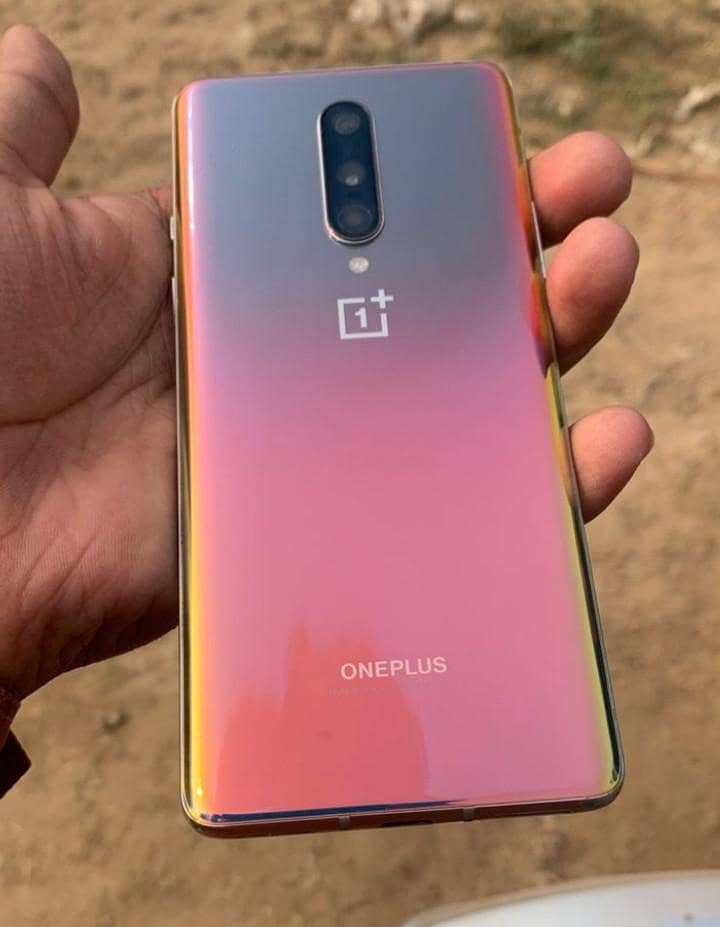 OnePlus 8 6