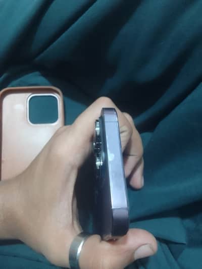 I ph 14pro jv 256gb  candishan 10/10 Face ID True Tone okay batter 84