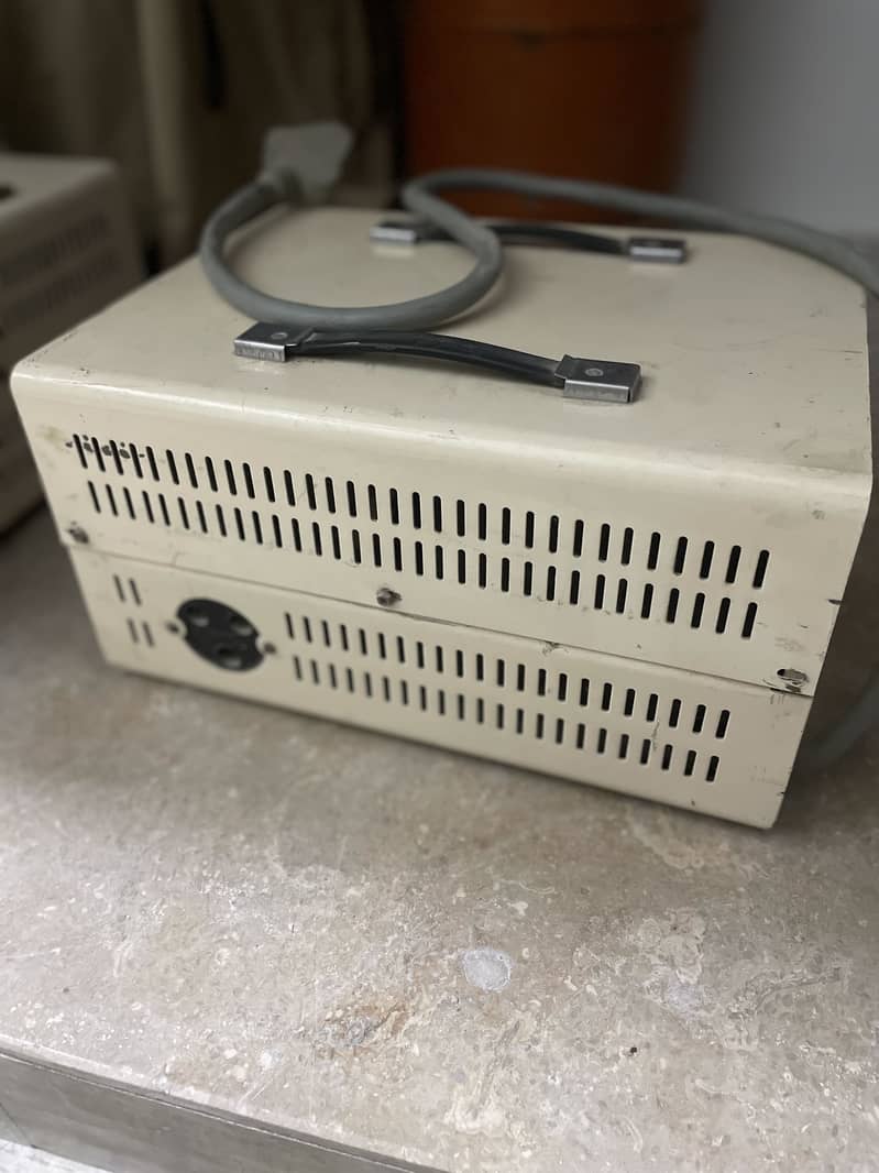 Universal Stabilizers 1