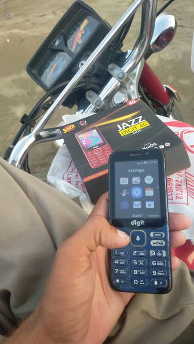 Digit 4G hotspot device