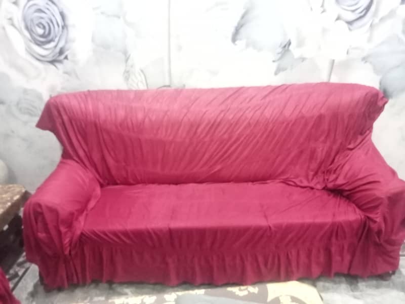 Almost new sofa set 4