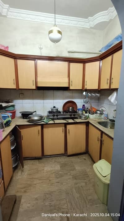 Prime Location sale A Lower Portion In Karachi Prime Location