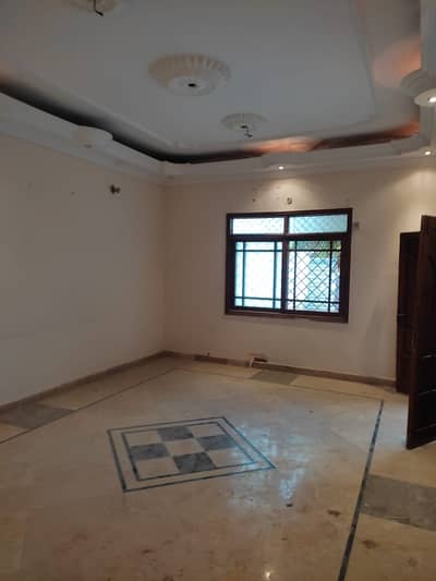 Centrally Located Prime Location House Available In North Nazimabad - Block D For Sale