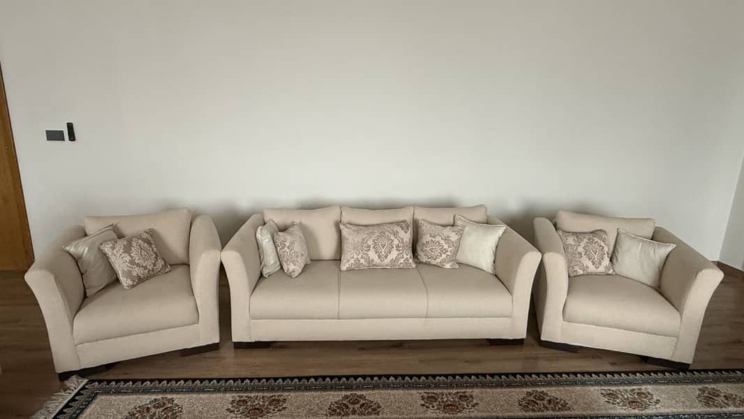 5 Seater Sofa Set 0
