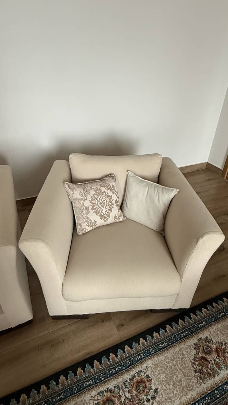 5 Seater Sofa Set 4